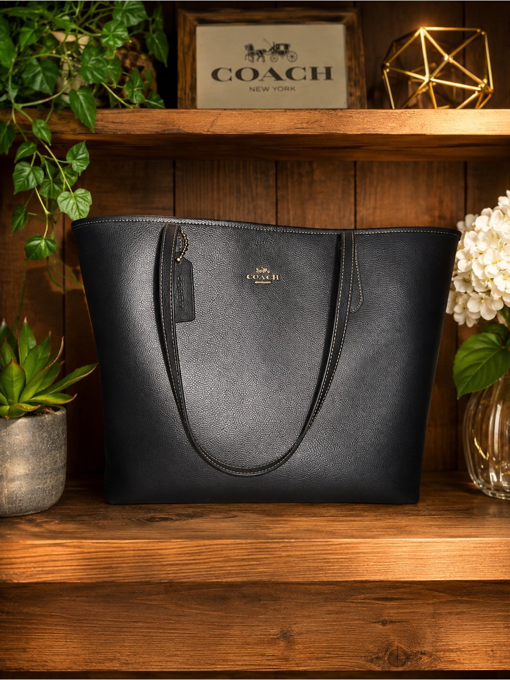 COACH Large City Tote Bag - Classic Everyday Shoulder Bag